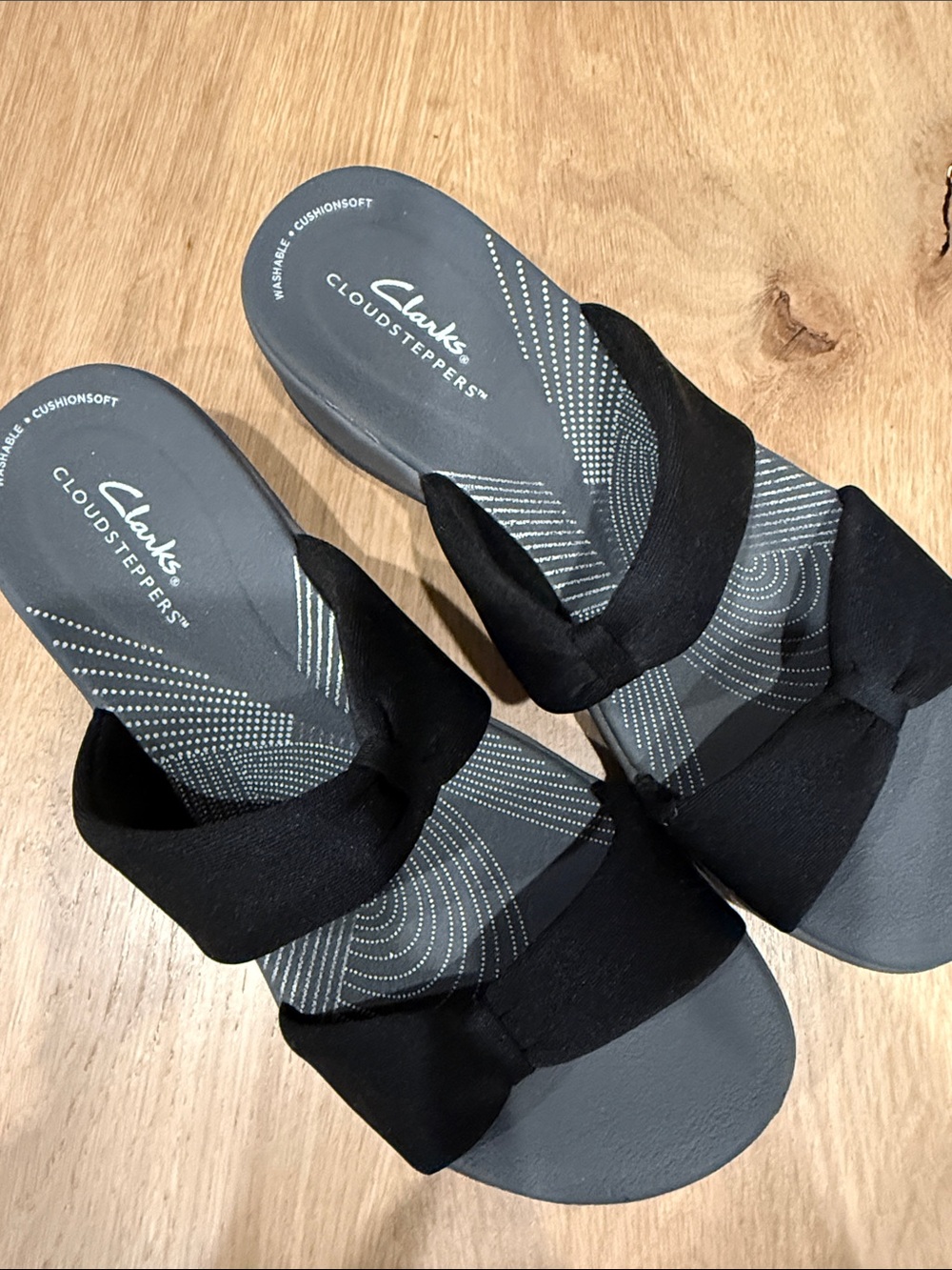 Clarks Black Cloudsteppers Double-Band Slide Sandals